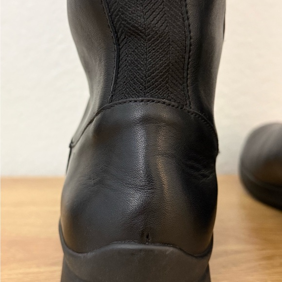 Mephisto Sonka Black 7800 Knee-High Waterproof Leather Boots Size 10 - Picture 8 of 16